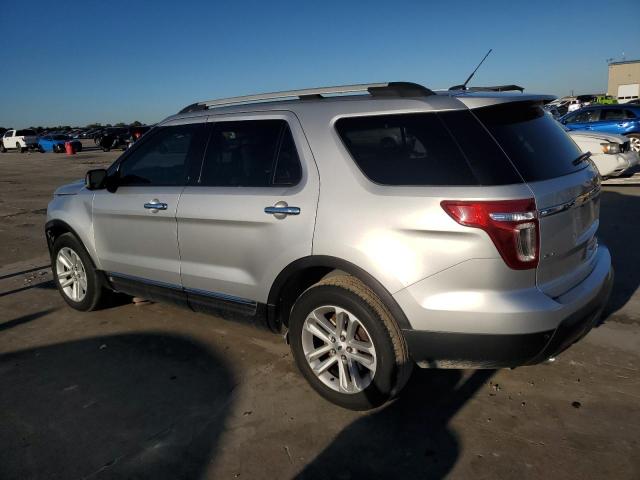 1FMHK7D86CGA82457 - 2012 FORD EXPLORER XLT SILVER photo 2