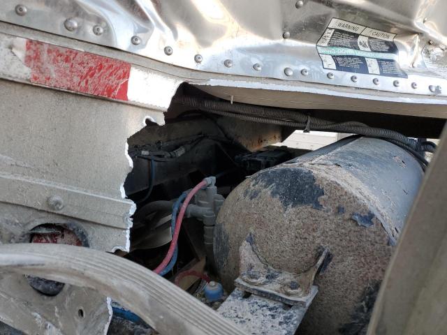 1TDH40023BB126921 - 2011 GRAN TRAILER 白色 照片 5