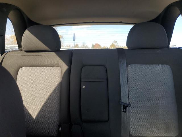 3GNAL2EKXES561797 - 2014 CHEVROLET CAPTIVA LS WHITE photo 10