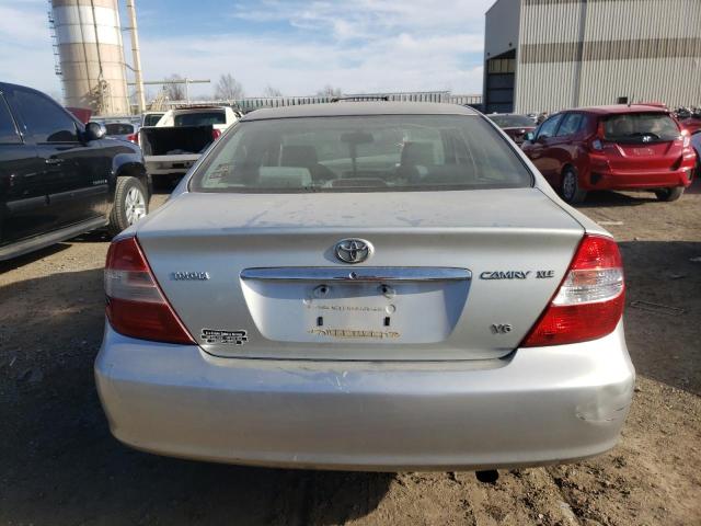 JTDBF30K320003651 - 2002 TOYOTA CAMRY LE SILVER photo 6