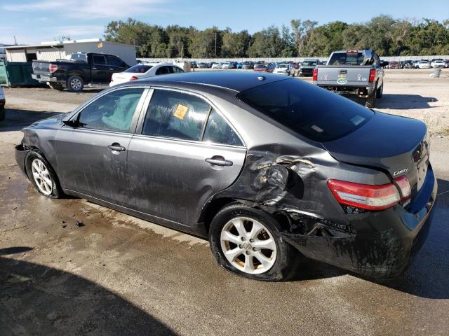 4T1BF3EK0BU608711 - 2011 TOYOTA CAMRY BASE GRAY photo 2