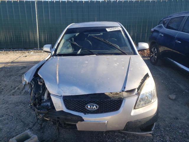 KNADE223296574824 - 2009 KIA RIO BASE SILVER photo 5