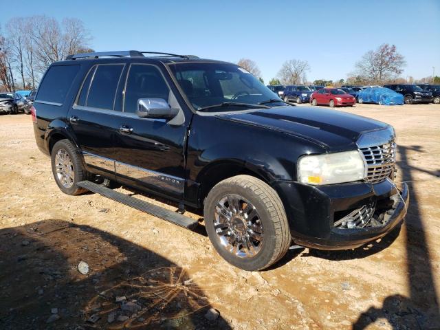 5LMFU28528LJ15826 - 2008 LINCOLN NAVIGATOR BLACK photo 4