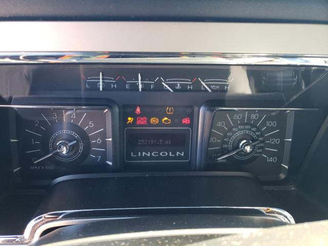 5LMFU28528LJ15826 - 2008 LINCOLN NAVIGATOR შავი ფოტო 9