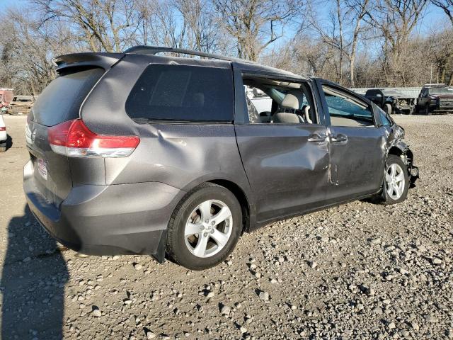 5TDKK3DC7CS243654 - 2012 TOYOTA SIENNA LE GRAY photo 3