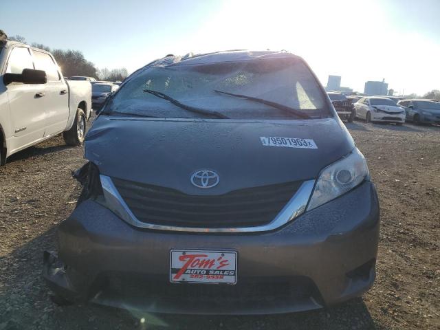 5TDKK3DC7CS243654 - 2012 TOYOTA SIENNA LE GRAY photo 5