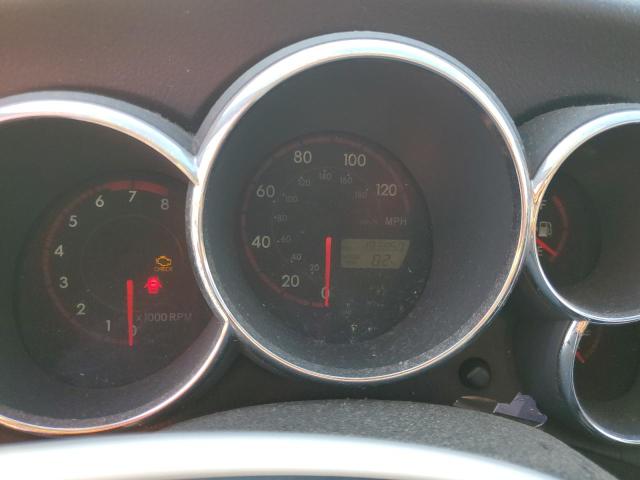 2T1KR32E94C209760 - 2004 TOYOTA COROLLA MA XR WHITE photo 9