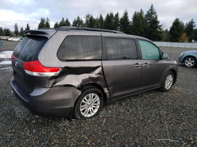 5TDYK3DC1ES453941 - 2014 TOYOTA SIENNA XLE GRAY photo 3