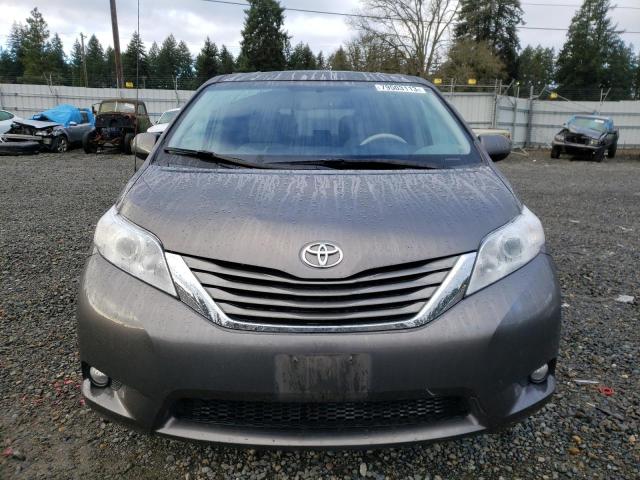 5TDYK3DC1ES453941 - 2014 TOYOTA SIENNA XLE GRAY photo 5