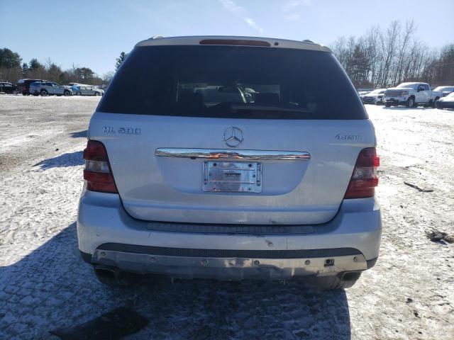 4JGBB75E67A257518 - 2007 MERCEDES-BENZ ML 500 SILVER photo 6