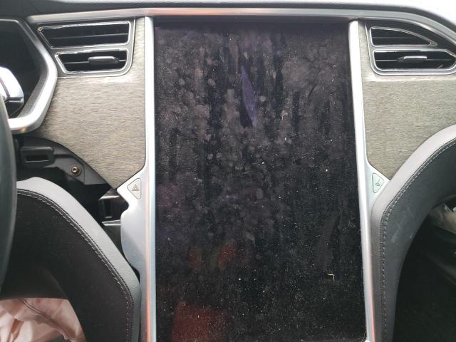 5YJSA1AG7DFP05070 - 2013 TESLA MODEL S SILVER photo 9