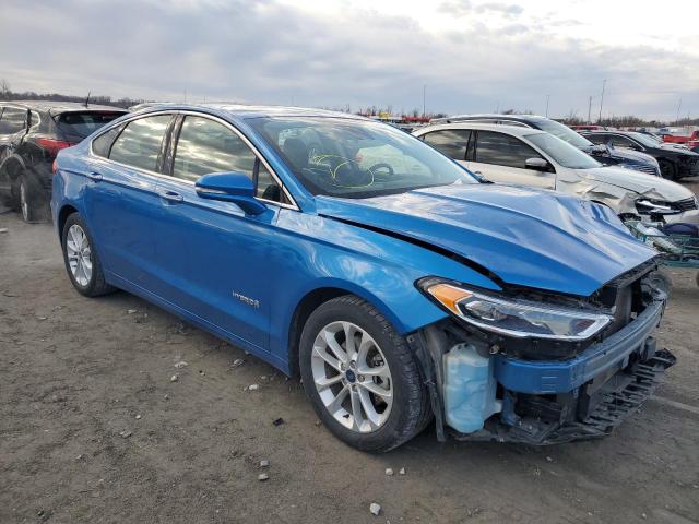 3FA6P0MU7KR136802 - 2019 FORD FUSION SEL BLUE photo 4