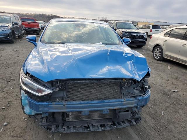 3FA6P0MU7KR136802 - 2019 FORD FUSION SEL BLUE photo 5