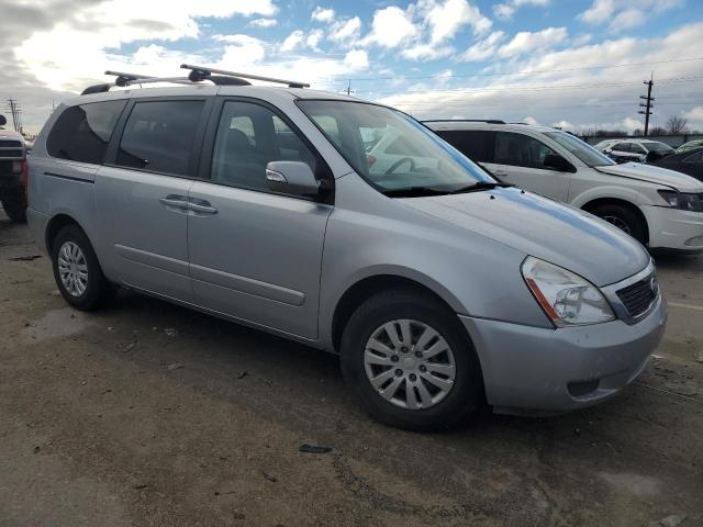 KNDMG4C71B6407919 - 2011 KIA SEDONA LX SILVER photo 4