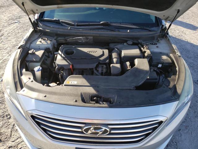 5NPE24AF6GH284788 - 2016 HYUNDAI SONATA SE SILVER photo 11