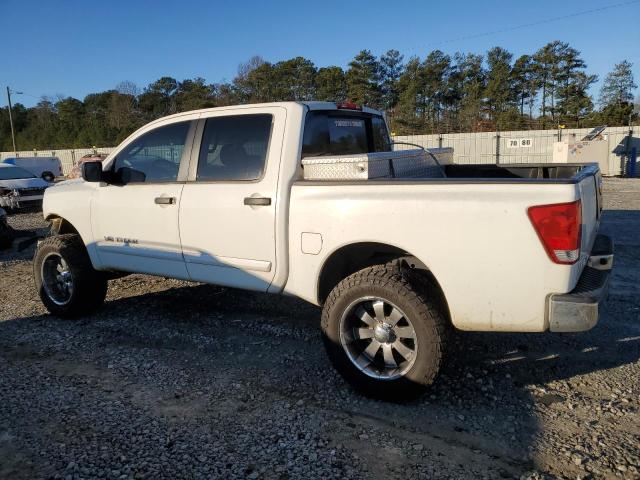 1N6BA07DX8N343926 - 2008 NISSAN TITAN XE WHITE photo 2