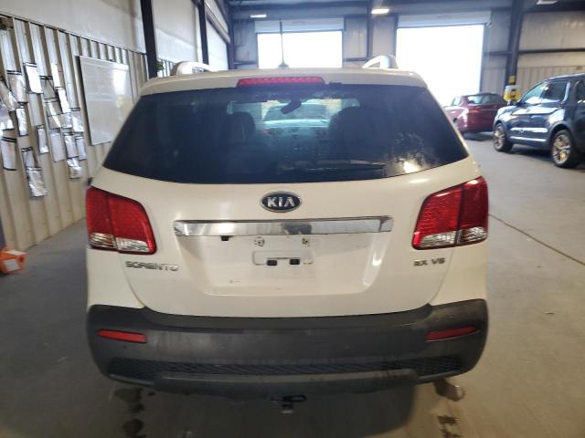 5XYKU4A22DG311501 - 2013 KIA SORENTO EX WHITE photo 6