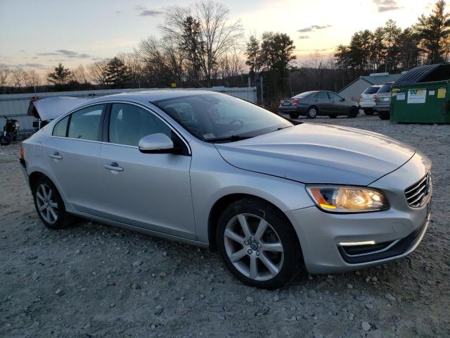 YV126MFK5G2401589 - 2016 VOLVO S60 PREMIER SILVER photo 4