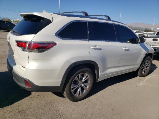 5TDKKRFH3FS101110 - 2015 TOYOTA HIGHLANDER XLE WHITE photo 3