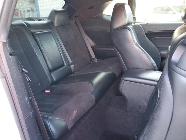 2C3CDZFJ5GH255467 - 2016 DODGE CHALLENGER R/T SCAT PACK WHITE photo 10