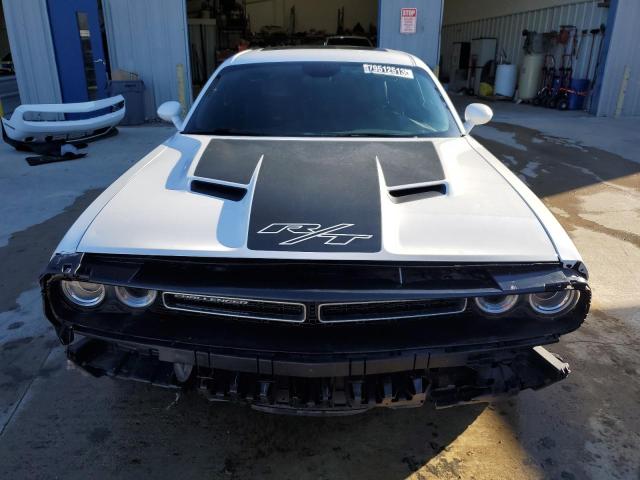 2C3CDZFJ5GH255467 - 2016 DODGE CHALLENGER R/T SCAT PACK WHITE photo 5