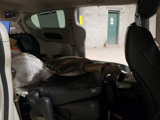 2C4RC1BG7HR667521 - 2017 CHRYSLER PACIFICA TOURING L WHITE photo 11