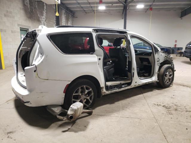 2C4RC1BG7HR667521 - 2017 CHRYSLER PACIFICA TOURING L WHITE photo 3