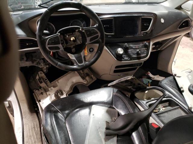 2C4RC1BG7HR667521 - 2017 CHRYSLER PACIFICA TOURING L WHITE photo 8