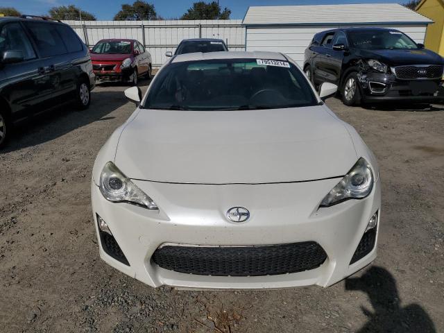 JF1ZNAA14D2728975 - 2013 TOYOTA SCION FR-S WHITE photo 5