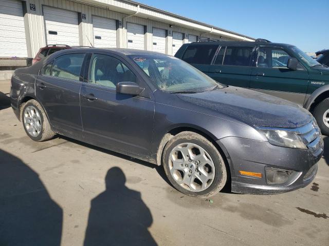 3FAHP0HA8BR224007 - 2011 FORD FUSION SE GRAY photo 4