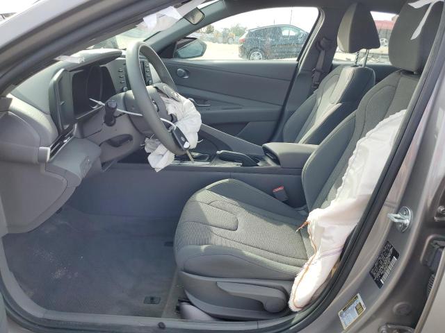 KMHLL4AG2PU454854 - 2023 HYUNDAI ELANTRA SE GRAY photo 7