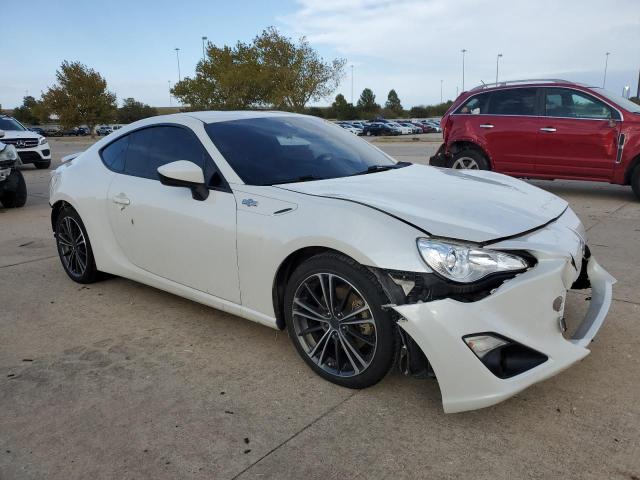 JF1ZNAA13E9710038 - 2014 TOYOTA SCION FR-S WHITE photo 4