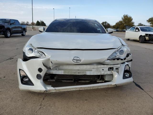 JF1ZNAA13E9710038 - 2014 TOYOTA SCION FR-S WHITE photo 5