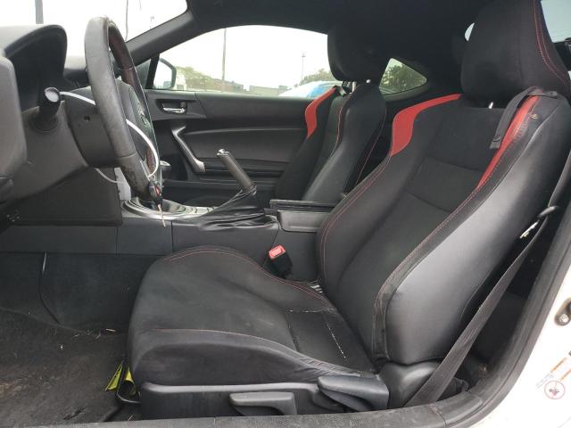 JF1ZNAA13E9710038 - 2014 TOYOTA SCION FR-S WHITE photo 7