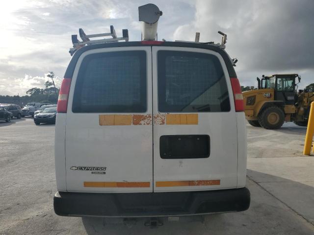 1GCWGFCA8D1141279 - 2013 CHEVROLET EXPRESS G2 WHITE photo 6