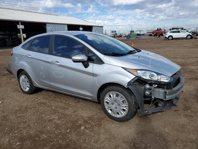 3FADP4AJ2FM195851 - 2015 FORD FIESTA S SILVER photo 4