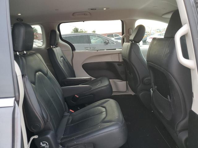 2C4RC1BG0LR106960 - 2020 CHRYSLER PACIFICA TOURING L CHARCOAL photo 11