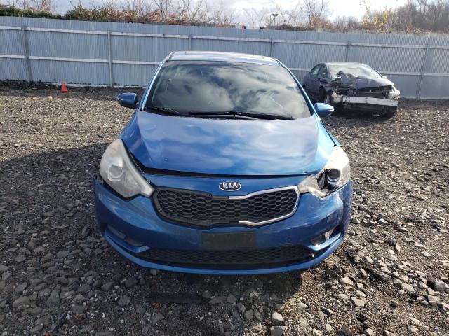 KNAFZ4A89E5101833 - 2014 KIA FORTE EX BLUE photo 5