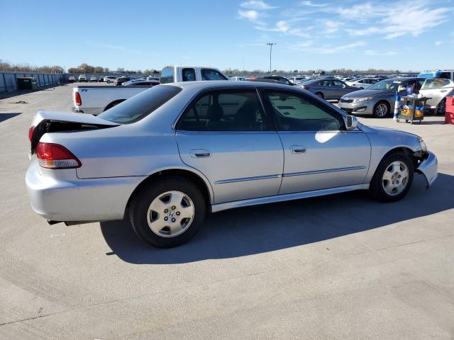 1HGCG16512A032360 - 2002 HONDA ACCORD EX SILVER photo 3