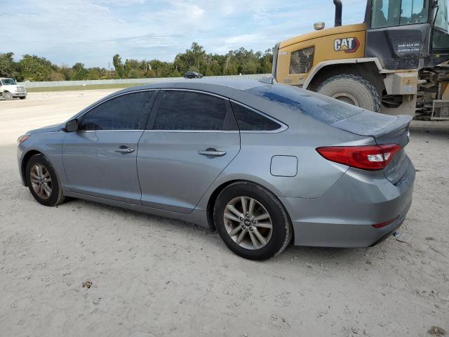 5NPE24AF8GH367042 - 2016 HYUNDAI SONATA SE SILVER photo 2