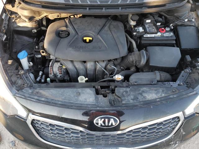 KNAFK4A60G5509921 - 2016 KIA FORTE LX BLACK photo 11