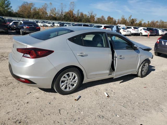 5NPD74LF2KH450839 - 2019 HYUNDAI ELANTRA SE SILVER photo 3