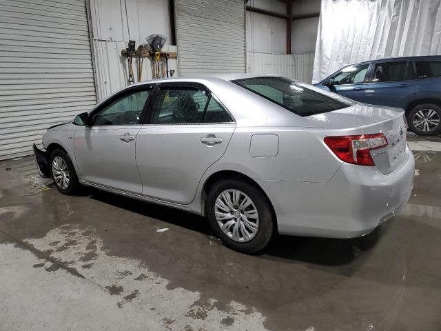 4T4BF1FK8CR251918 - 2012 TOYOTA CAMRY BASE SILVER photo 2