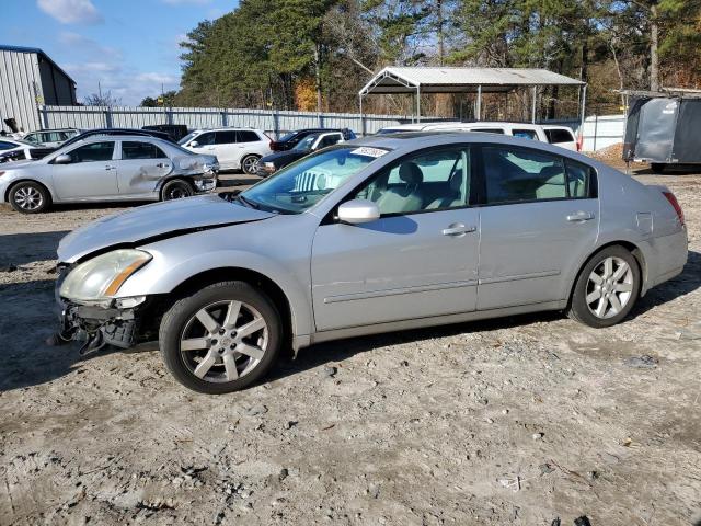 2004 NISSAN MAXIMA SE, 