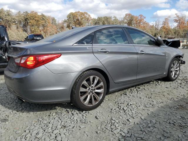 5NPEC4AB8CH499738 - 2012 HYUNDAI SONATA SE GRAY photo 3