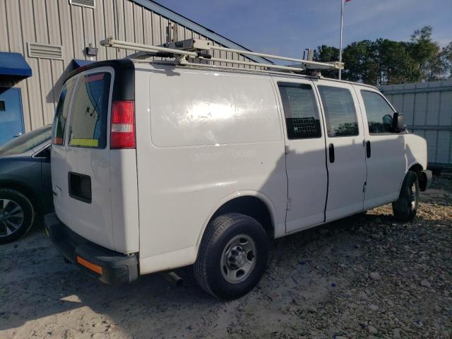 1GCWGAFG6G1245082 - 2016 CHEVROLET EXPRESS G2 WHITE photo 3