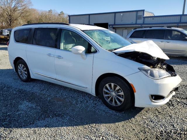 2C4RC1BG0HR532851 - 2017 CHRYSLER PACIFICA TOURING L WHITE photo 4