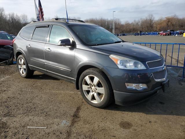 1GNKVLED9BJ221768 - 2011 CHEVROLET TRAVERSE LTZ GRAY photo 4