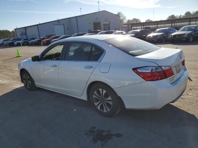 1HGCR2F31DA098148 - 2013 HONDA ACCORD LX WHITE photo 2