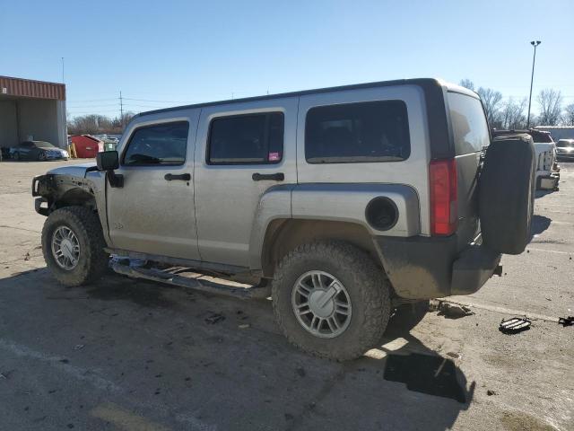 5GTDN136X68300852 - 2006 HUMMER H3 SILVER photo 2